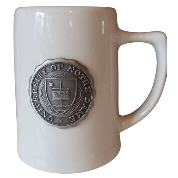 UNIVERSITY OF NOTRE DAME Fighting Irish Pewter Emblem Heavy Duty Beer Stein Mug - Picture 1 of 4
